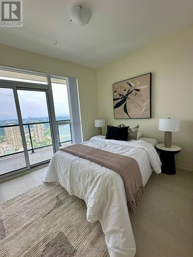 Ph102 - 38 Annie Craig Drive, Toronto, ON - Indoor Photo Showing Bedroom