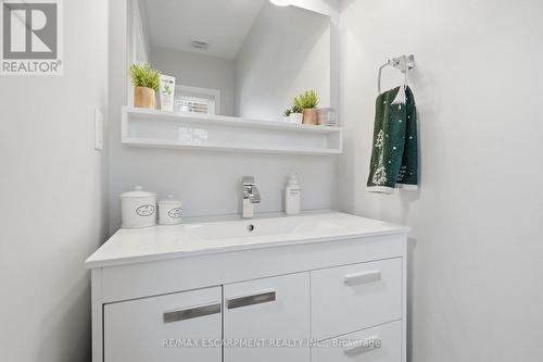 12 - 39 Panabaker Drive, Hamilton, ON - Indoor