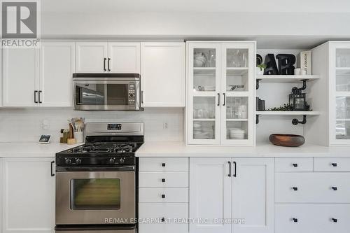 12 - 39 Panabaker Drive, Hamilton, ON - Indoor Photo Showing Kitchen