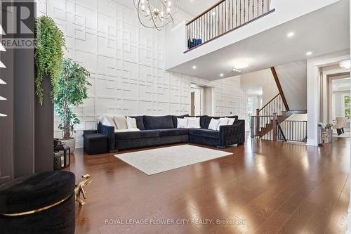 5 Benson Avenue, Mono, ON - Indoor