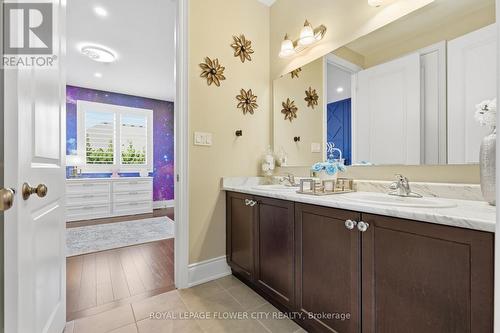 5 Benson Avenue, Mono, ON - Indoor Photo Showing Bathroom