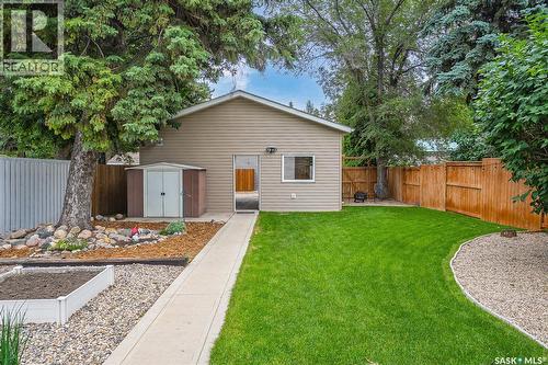 1206 Elevator Road, Saskatoon, SK - Outdoor