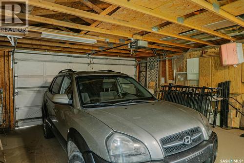 127 107Th Street W, Saskatoon, SK - Indoor Photo Showing Garage