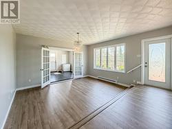 Main house: sunken living room - 