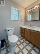 Main house: full bathroom - 