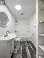Full bathroom - 