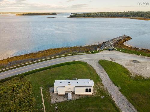 6 Chemin A Leo, Morris Island, NS 