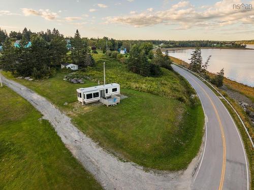 6 Chemin A Leo, Morris Island, NS 
