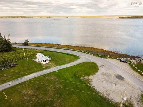 6 Chemin A Leo, Morris Island, NS 