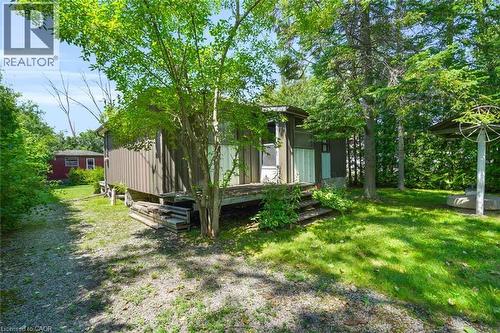 104 FARLEY Circle  Georgina, ON L0E 1S0