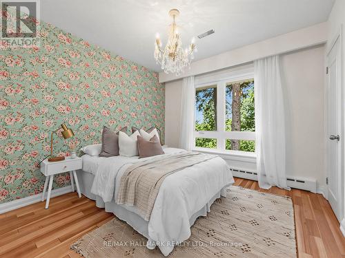 8 Tufton Crescent, Toronto, ON - Indoor Photo Showing Bedroom