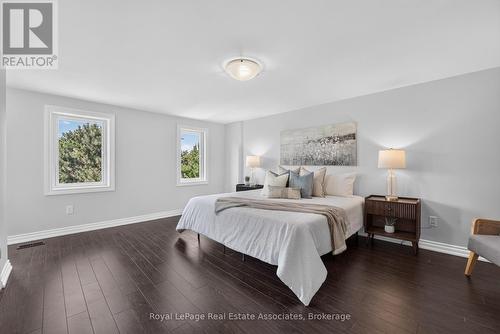 3346 Chartrand Crescent, Mississauga, ON - Indoor Photo Showing Bedroom