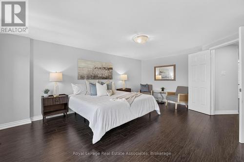 3346 Chartrand Crescent, Mississauga, ON - Indoor Photo Showing Bedroom