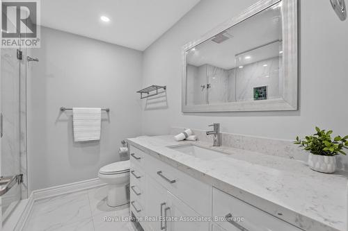 3346 Chartrand Crescent, Mississauga, ON - Indoor Photo Showing Bathroom