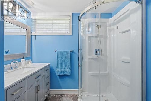 40 Maich Crescent, Brantford, ON - Indoor Photo Showing Bathroom