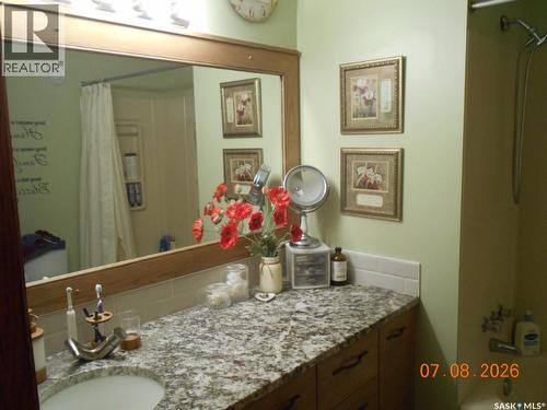 Konechny Acreage, Corman Park Rm No. 344, SK - Indoor Photo Showing Bathroom