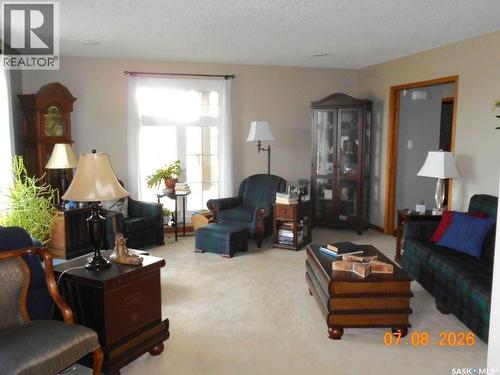 Konechny Acreage, Corman Park Rm No. 344, SK - Indoor Photo Showing Living Room