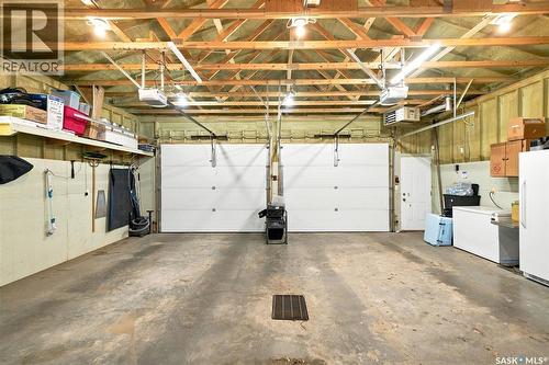Siba Beach, Wakaw Lake, SK - Indoor Photo Showing Garage