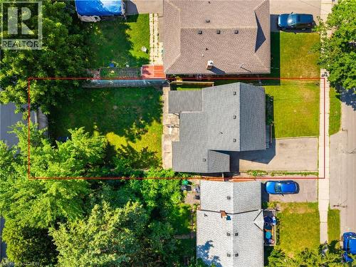 33 Belmont Avenue E, Kitchener, ON - Outdoor