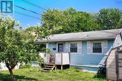 34 Hilden Drive  Halifax, NS B3R 1K2