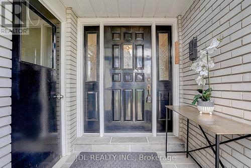 20 Mossgrove Trail, Toronto, ON - Outdoor
