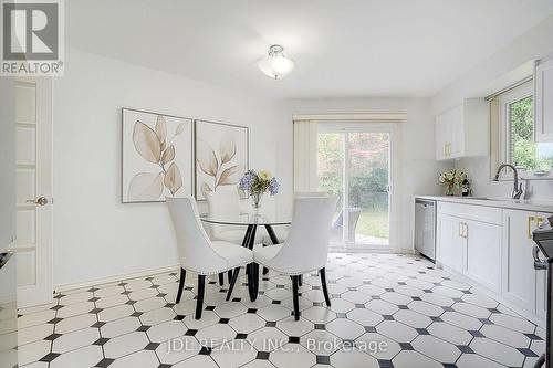 20 Mossgrove Trail, Toronto, ON - Indoor