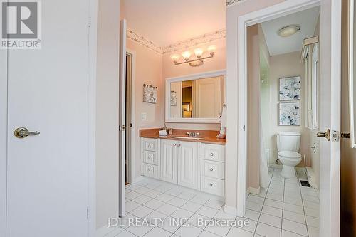 20 Mossgrove Trail, Toronto, ON - Indoor Photo Showing Bathroom
