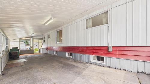 1041 4Th Avenue, Fernie, BC - Indoor