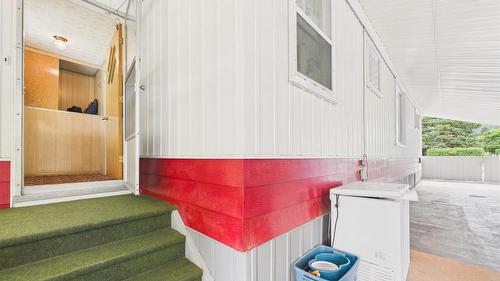 1041 4Th Avenue, Fernie, BC - Outdoor With Exterior