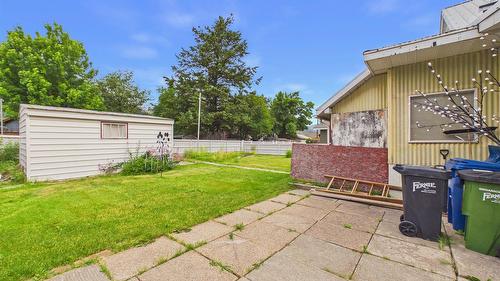1041 4Th Avenue, Fernie, BC - Outdoor