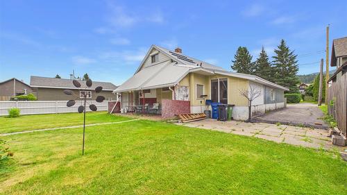 1041 4Th Avenue, Fernie, BC - Outdoor