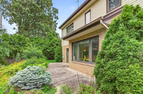Cour - 16 Rue Haendel, Kirkland, QC - Outdoor