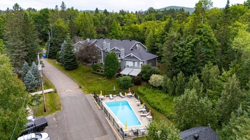 Photo aérienne - 14-220 Ch. Du Mont-Loup-Garou, Sainte-Adèle, QC - Outdoor With In Ground Pool