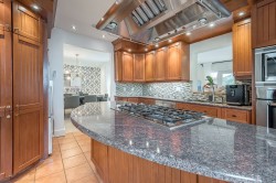 Kitchen - 