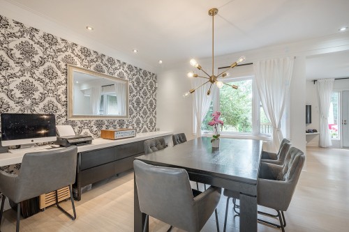 Dining Room - 355 Av. Edison, Saint-Lambert, QC - Indoor Photo Showing Dining Room