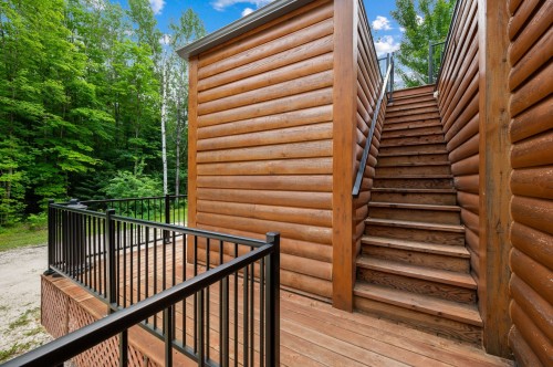 Extérieur - 161 Ch. Du Retour-Aux-Sources, Amherst, QC - Outdoor With Exterior
