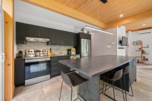 Cuisine - 161 Ch. Du Retour-Aux-Sources, Amherst, QC - Indoor Photo Showing Kitchen