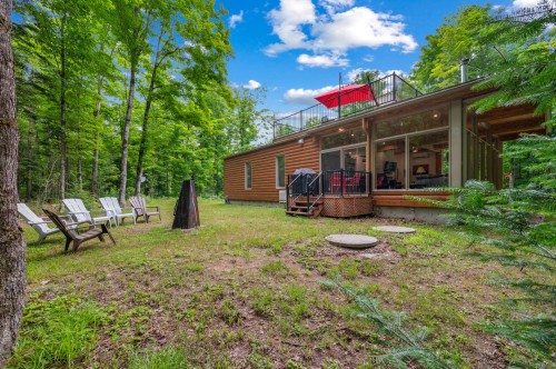 Face arrière - 171 Ch. Du Retour-Aux-Sources, Amherst, QC - Outdoor With Deck Patio Veranda