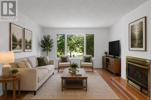 957 7Th Line, Innisfil, ON - Indoor Photo Showing Living Room With Fireplace
