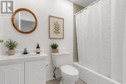 957 7Th Line, Innisfil, ON - Indoor Photo Showing Bathroom