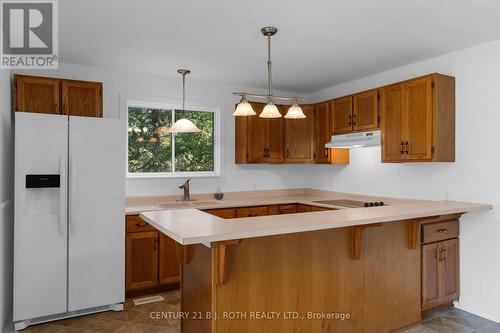 957 7Th Line, Innisfil, ON - Indoor Photo Showing Kitchen
