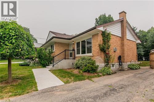 210 Dawson Street, Waterloo, ON - Outdoor