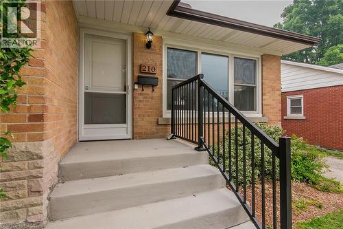 210 Dawson Street, Waterloo, ON - Outdoor With Exterior