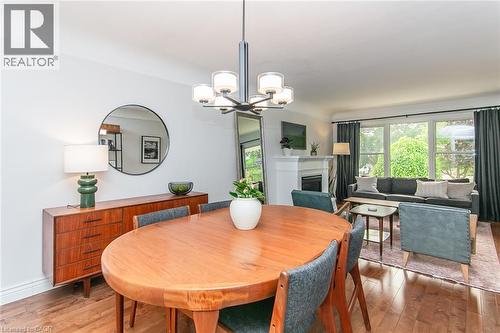 210 Dawson Street, Waterloo, ON - Indoor Photo Showing Dining Room