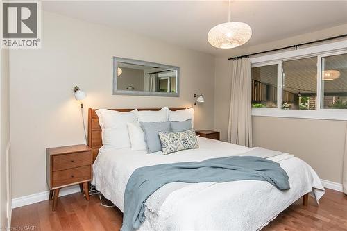 210 Dawson Street, Waterloo, ON - Indoor Photo Showing Bedroom