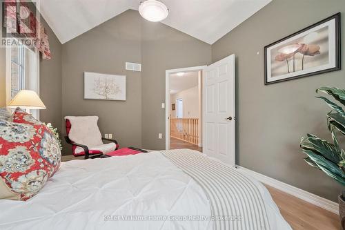 9 Magnolia Lane, Guelph (Village By The Arboretum), ON - Indoor Photo Showing Bedroom