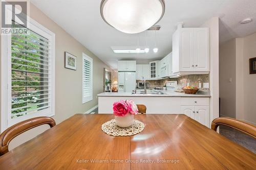 9 Magnolia Lane, Guelph (Village By The Arboretum), ON - Indoor Photo Showing Dining Room