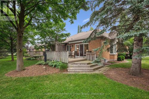 9 Magnolia Lane, Guelph (Village By The Arboretum), ON - Outdoor