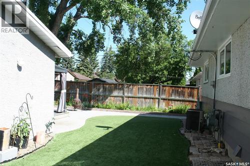128 Riddell Crescent, Regina, SK - Outdoor