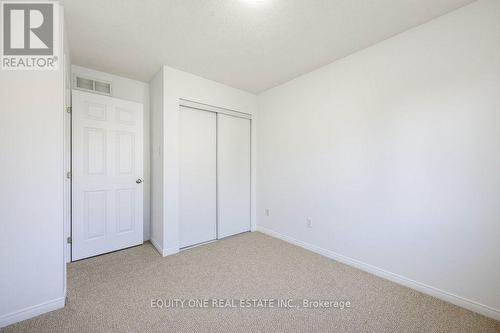 318 Amici Terrace, Ottawa, ON - Indoor Photo Showing Other Room